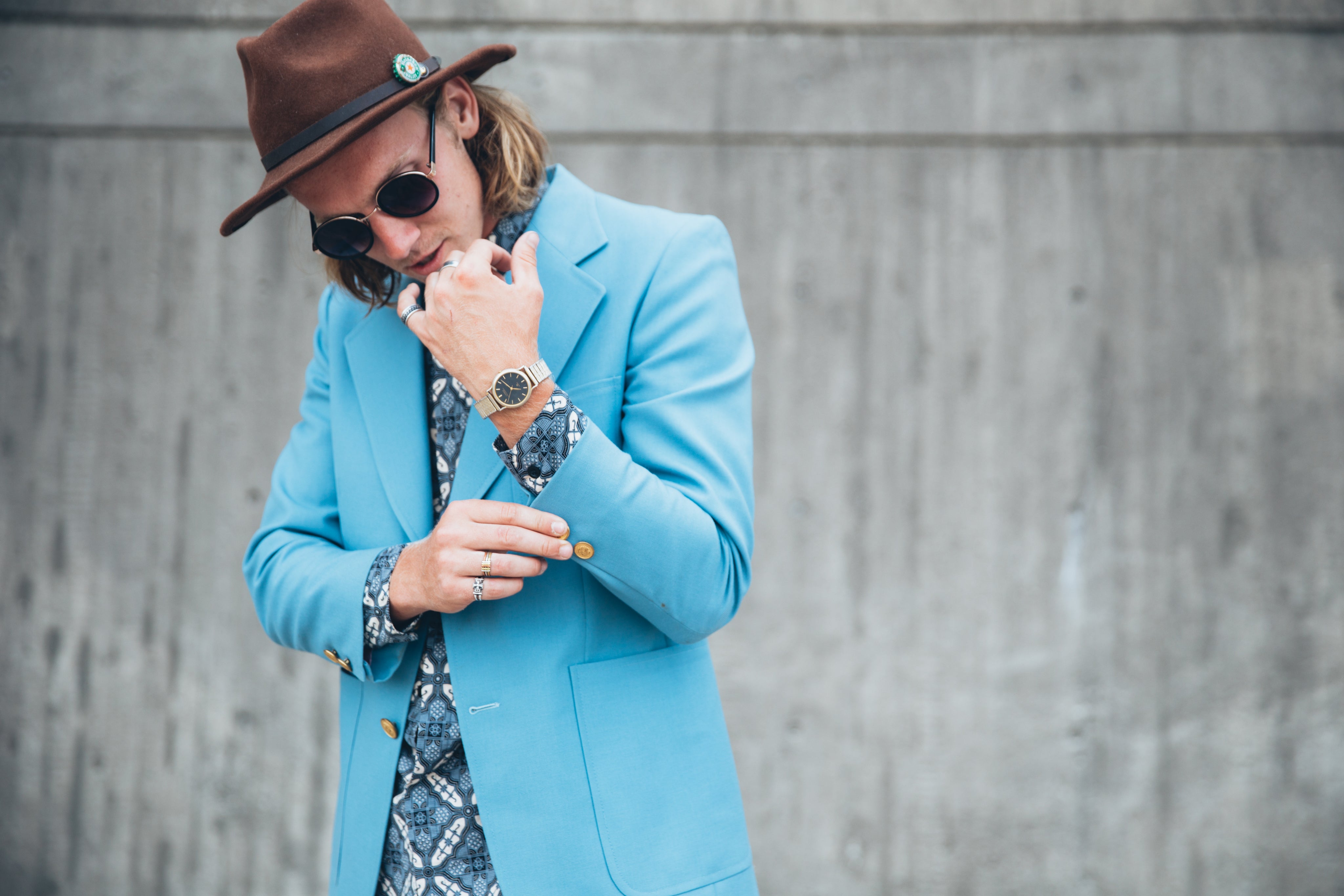 files/man-in-fashionable-jacket.jpg